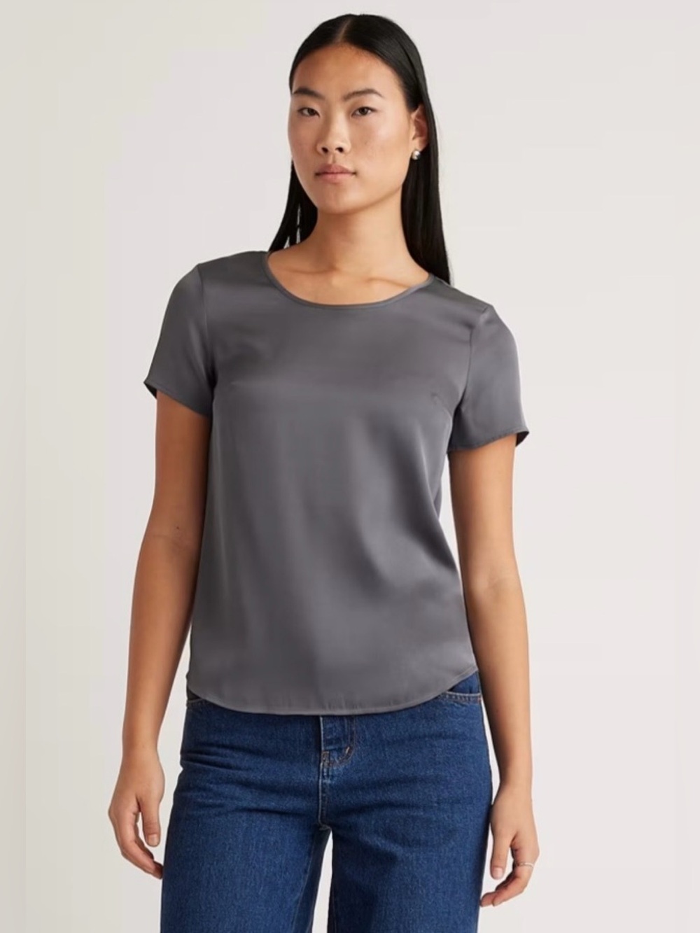 Quince Washable Stretch Silk Tee NWT Lava Smoke Gray Short Sleeve Blouse Medium - Picture 2 of 12